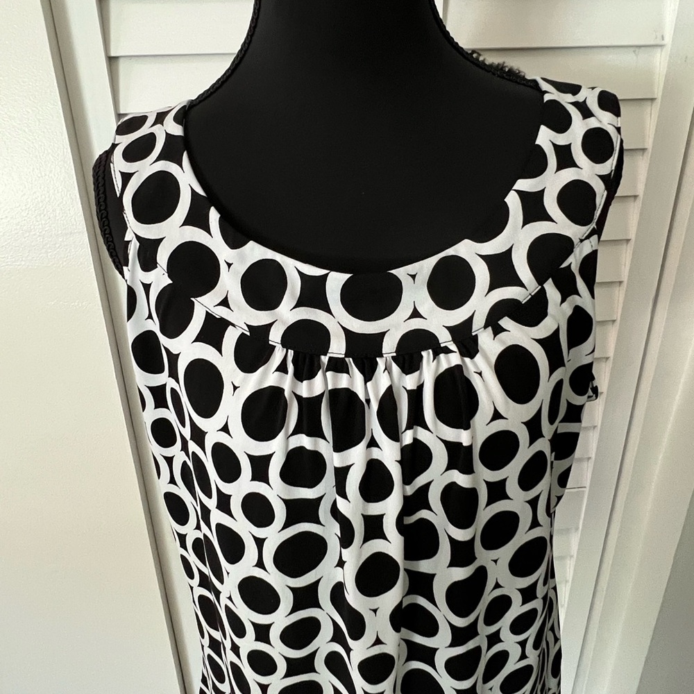 Calvin Klein Monochrome Circle Print Top
